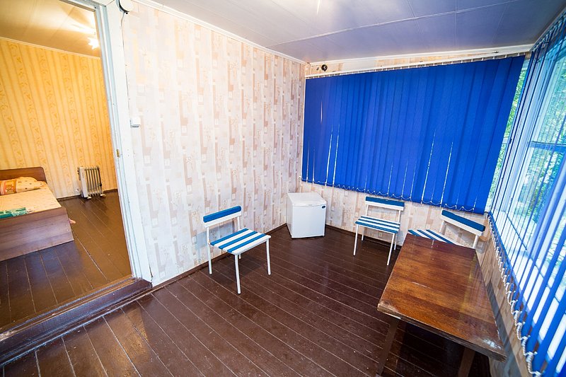 Домик  2-местный (с вентилятором)