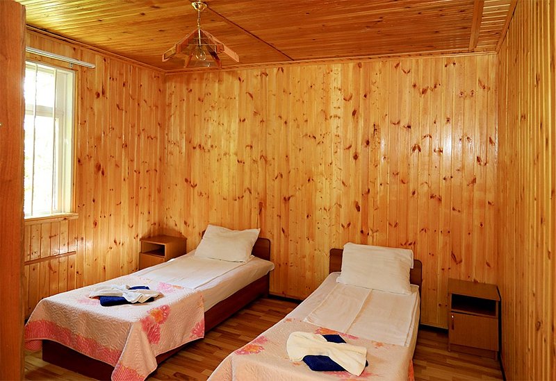 Домик  2-местный (с вентилятором)