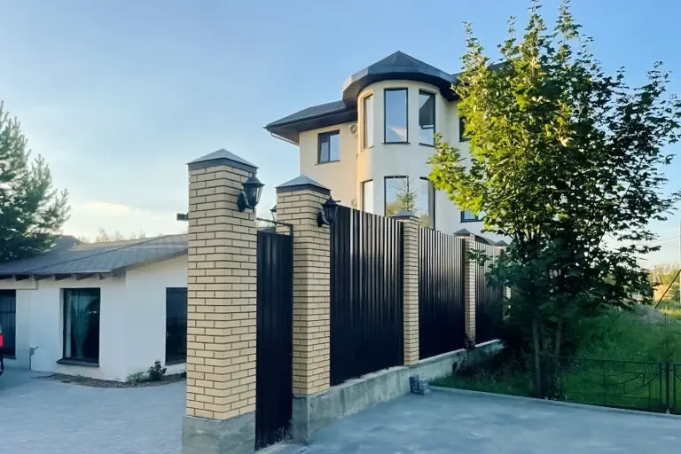 Laurencia, Московская область: фото 2