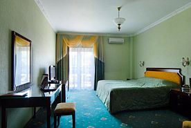 «Делюкс», Гостевой дом ИмператорЪ, Тула