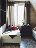 Трёхместный Дом Полярника № 4 с видом на внутренний двор, Гостевой дом Husky Moa, Матросы