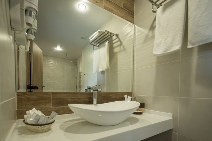 Люкс 4-местный 2-комнатный (VIP корпус 2)