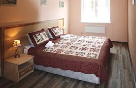 Коттедж Family трехкомнатный, Фермерская усадьба Лесной Берег, Брейтовский район