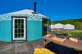 Люкс с видом на парк, Глэмпинг Yurt Resort, Пестрецы