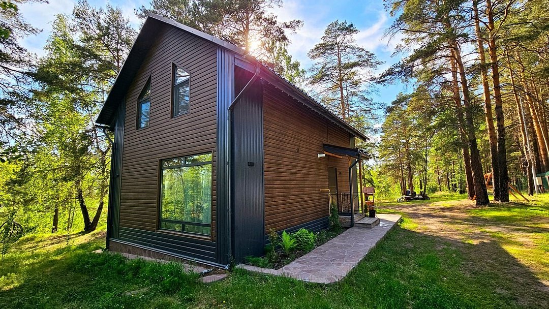 Коттедж с баней