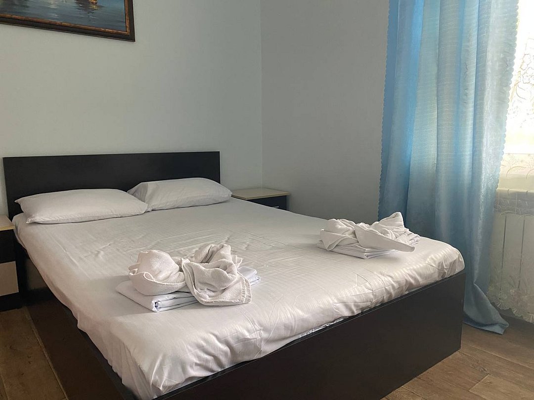 Стандартный 3-местный (с балконом)