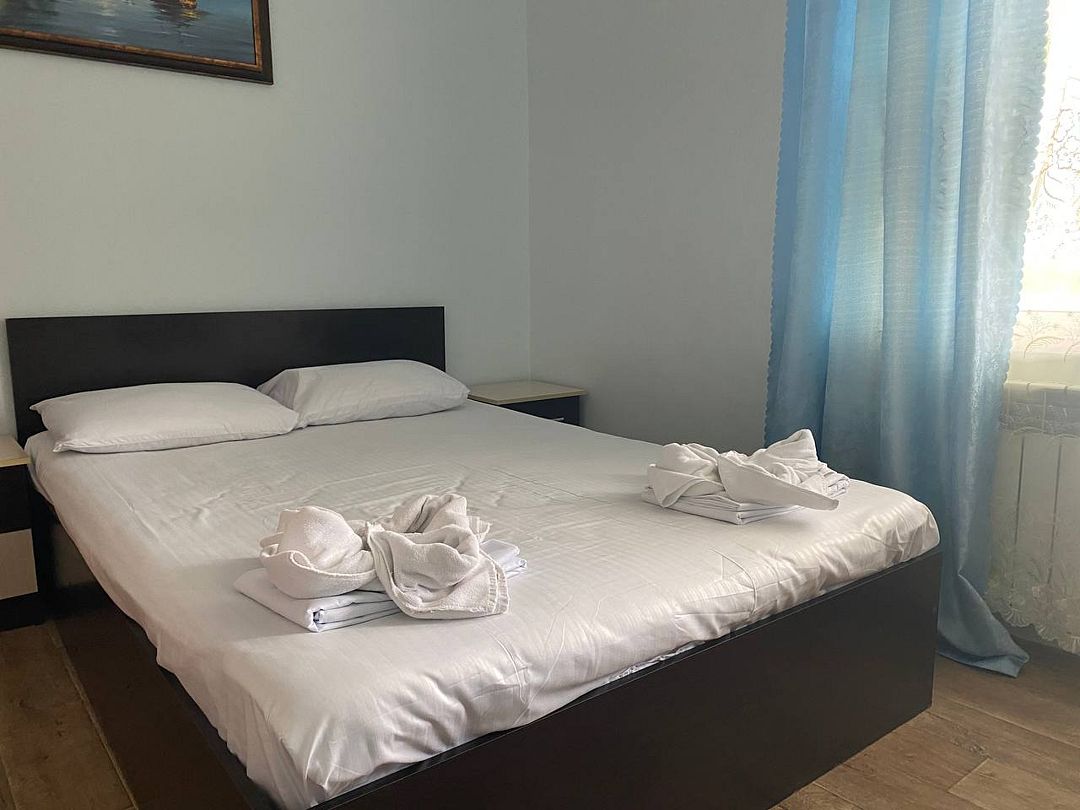 Стандартный 3-местный (с балконом)