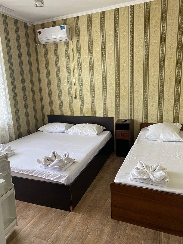 Стандартный 3-местный (с балконом)