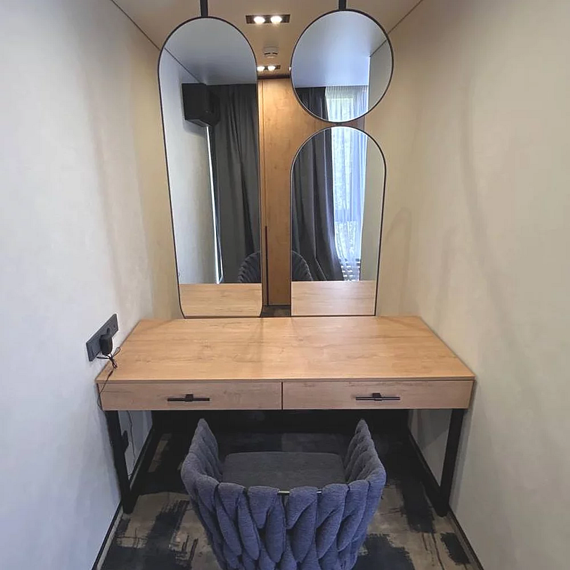 Сюит 2-местный 2-комнатный