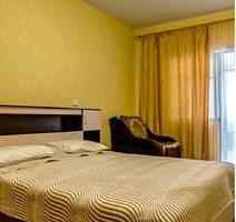 Двухместный номер Комфорт с доп. местом (2+1), Гостевой дом Казантип Центр, село Новоотрадное