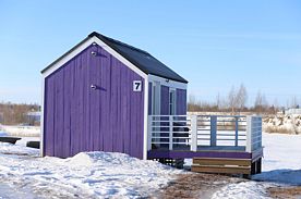 Фиолетовый домик на Лисьей Горе, Кемпинг Лисья Гора, Великий Новгород