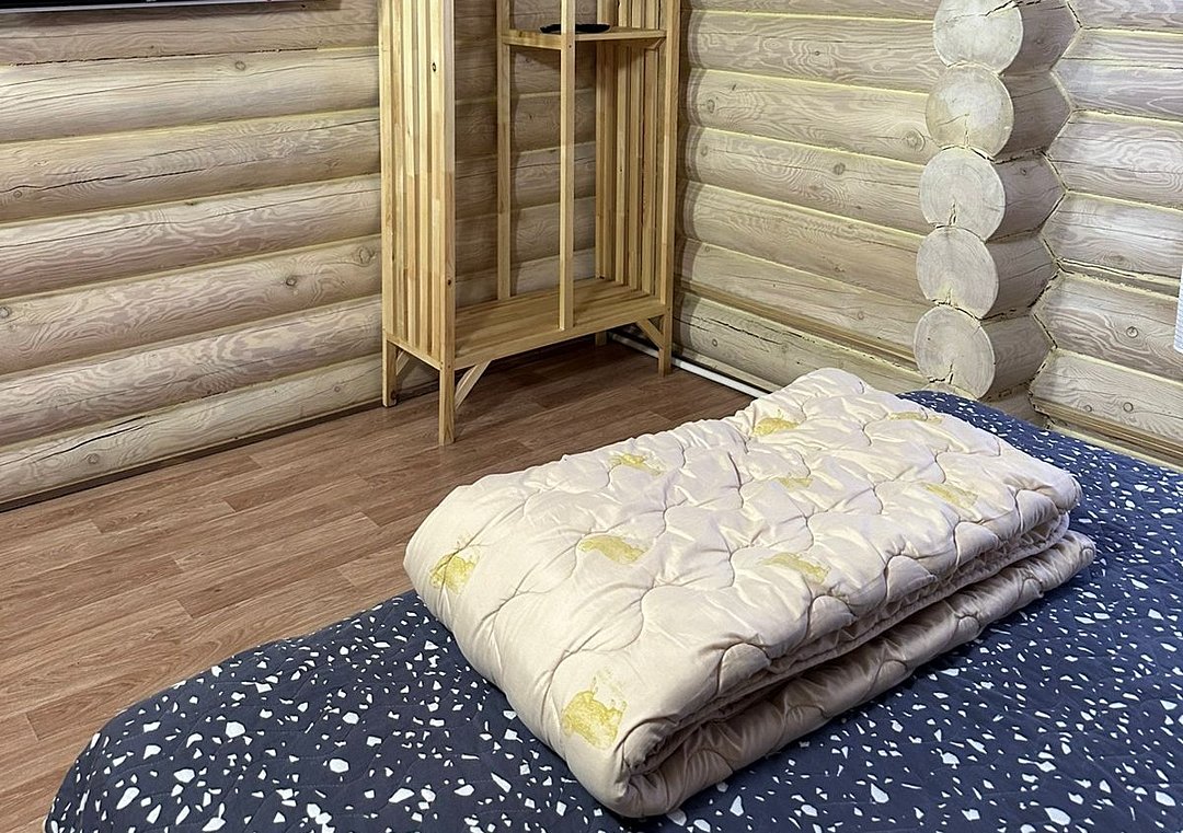 Дом 9-местный (из бруса с баней)