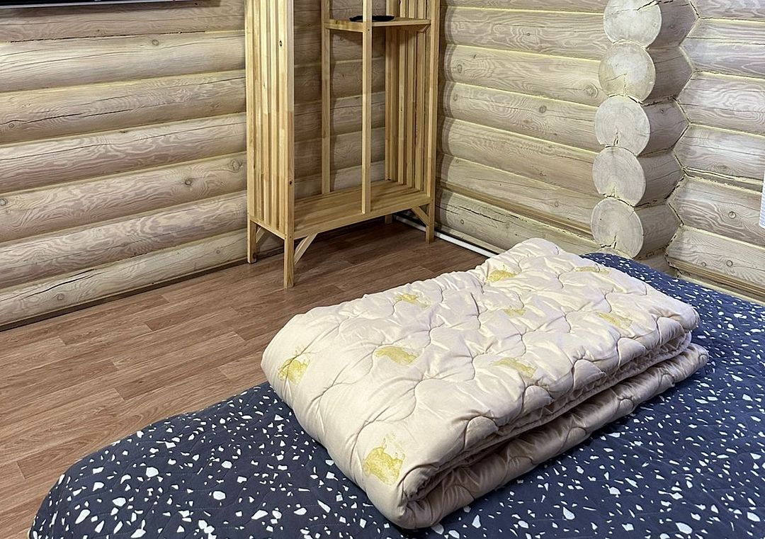 Дом 9-местный (из бруса с баней)