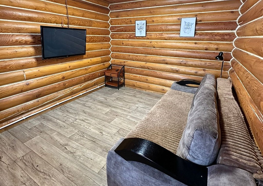 Дом 9-местный (из бруса с баней)