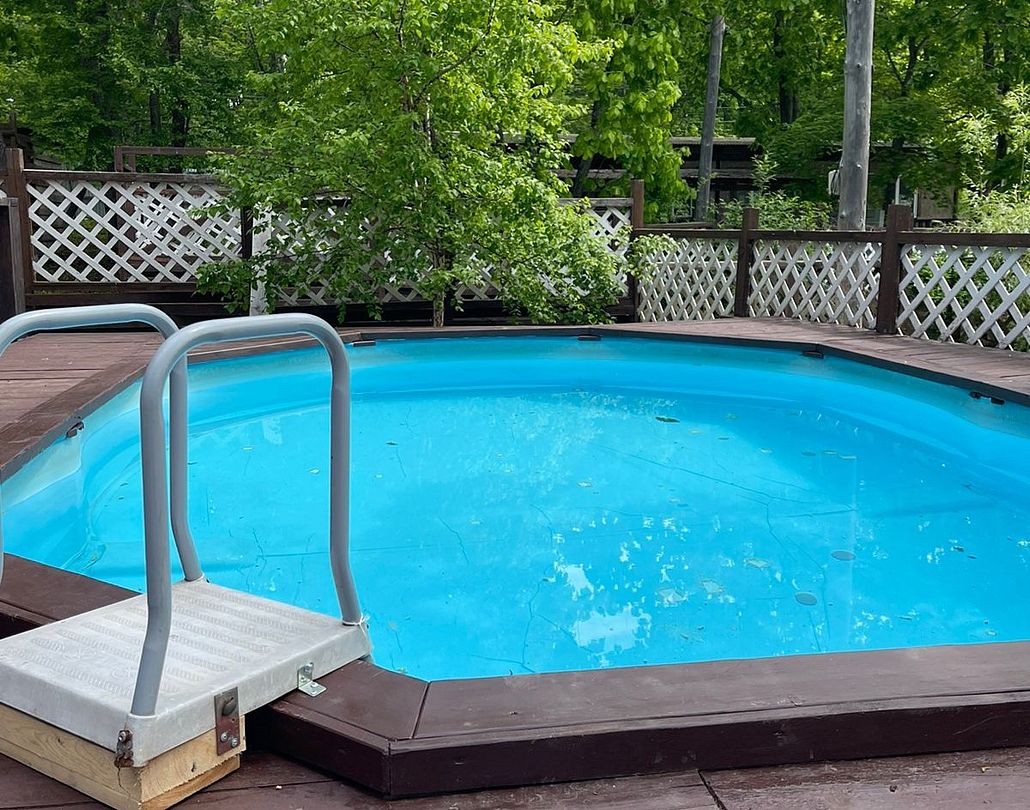 Дом 9-местный (из бруса с баней)