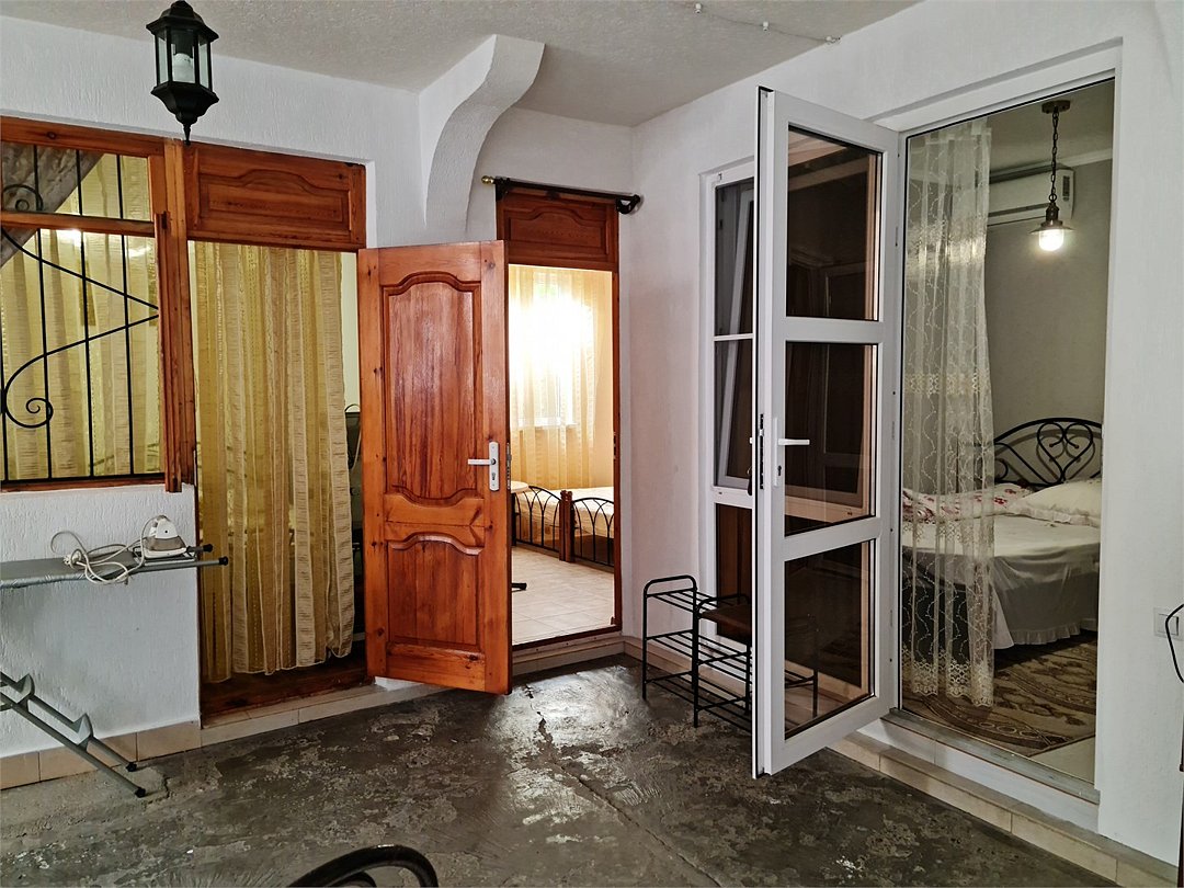 Эконом 3-местный