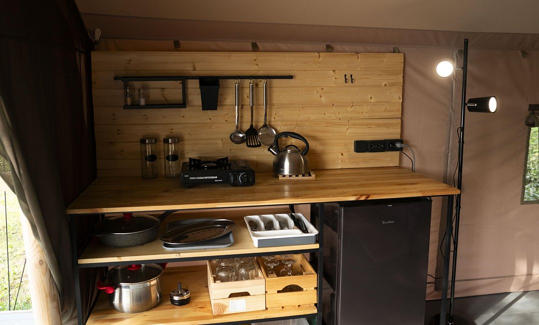 Глемпинг Комфорт 3-местный (Зебирск+)