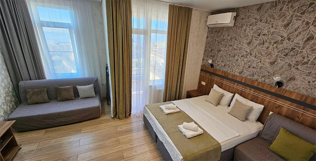 Семейный 5-местный (с видом на море)