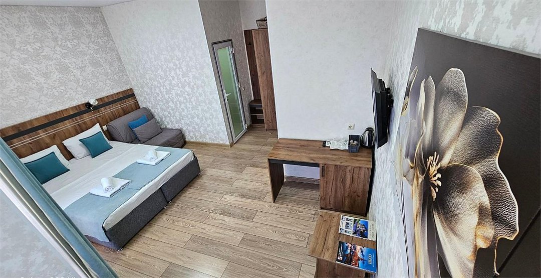 Семейный 5-местный (с видом на море)