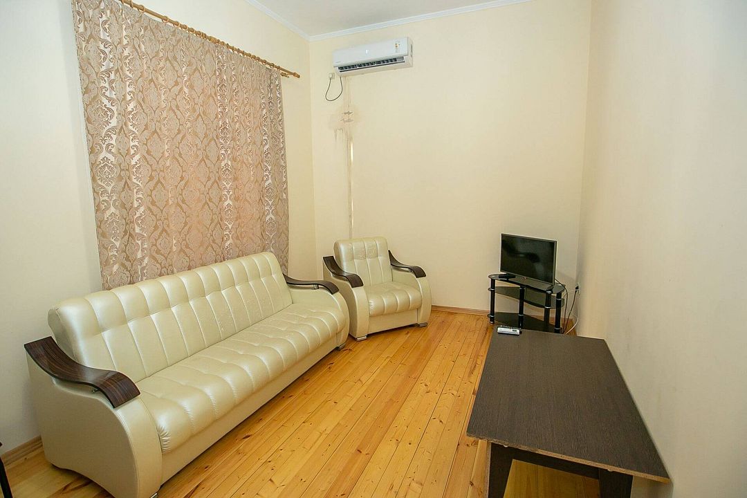 Люкс 2-местный 2-комнатный («Коттедж», вид на море)