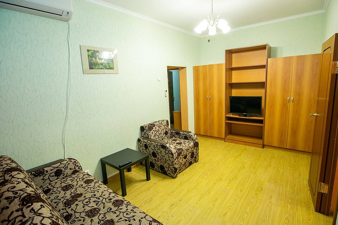 Люкс 4-местный 3-комнатный («Евро», вид на море)