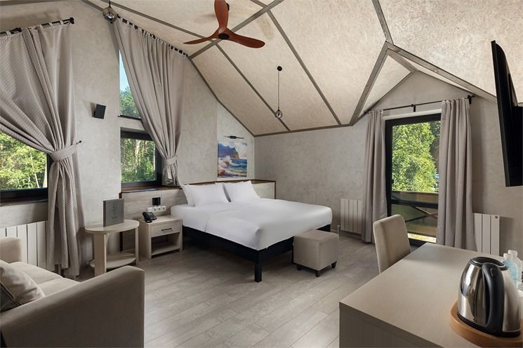 Делюкс 4-местный 1-комнатный (Семейный)