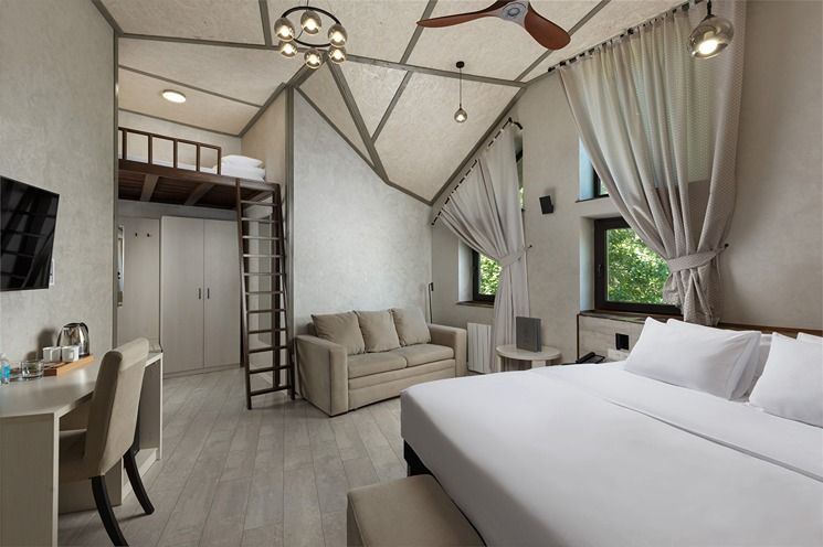 Делюкс 4-местный 1-комнатный (Семейный)