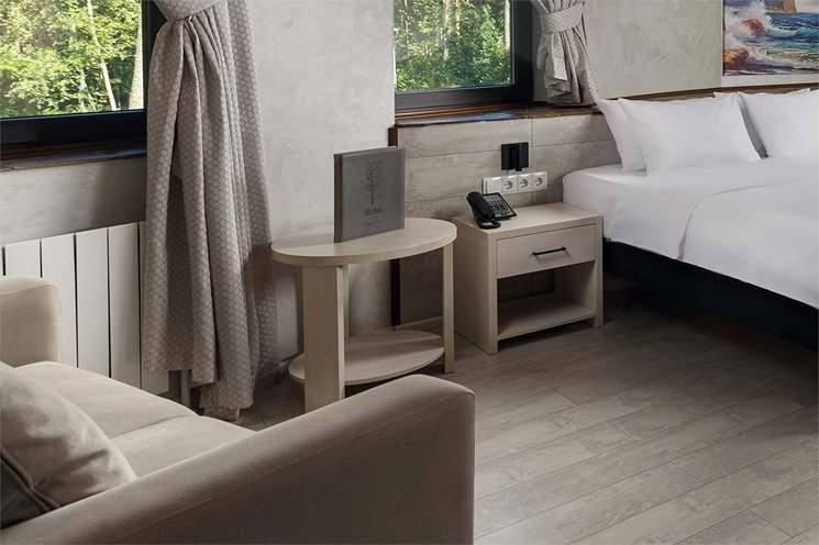 Делюкс 4-местный 1-комнатный (Семейный)