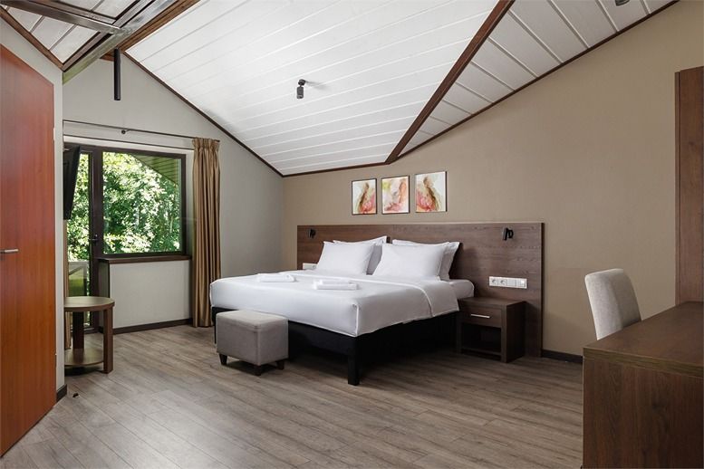 Делюкс Семейный 4-местный (с сауной)