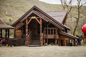 4-местн. в домике (4 разд. кровати) Номера: 25, 26, База отдыха Горные Забавы, Майкопский