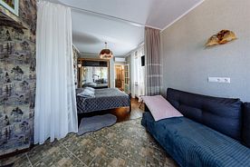 Семейный люкс Янь с балконом, Гостевой дом Тригорская, 1, Пушкинские Горы