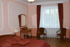 3-комнатный 4-местный номер SUI-S (в первом корпусе), Дом отдыха Снегири, Истринский район