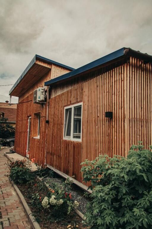 Частный дом с сауной камином и беседкой у Фетисов Арены, Владивосток, Приморский край