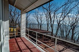 Четырёхместный номер в коттедже с видом на море, Центр отдыха Жемчужина, Владивосток