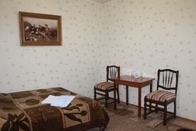 Полулюкс Номера: 13, 16, 17, 24, База отдыха Усадьба Кузьмича, Камызякский район