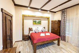 Двухместный люкс с красивым видом из окна двуспальная кровать, Гостевой дом Слобода, Тула