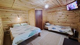 Номер 3-местный (благоустроенный), Усадьба Цвет папоротника , Катунское