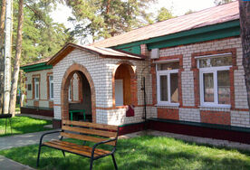 Двухместный номер в зимнем корпусе, Туристическая база Голубые огни, Красный яр