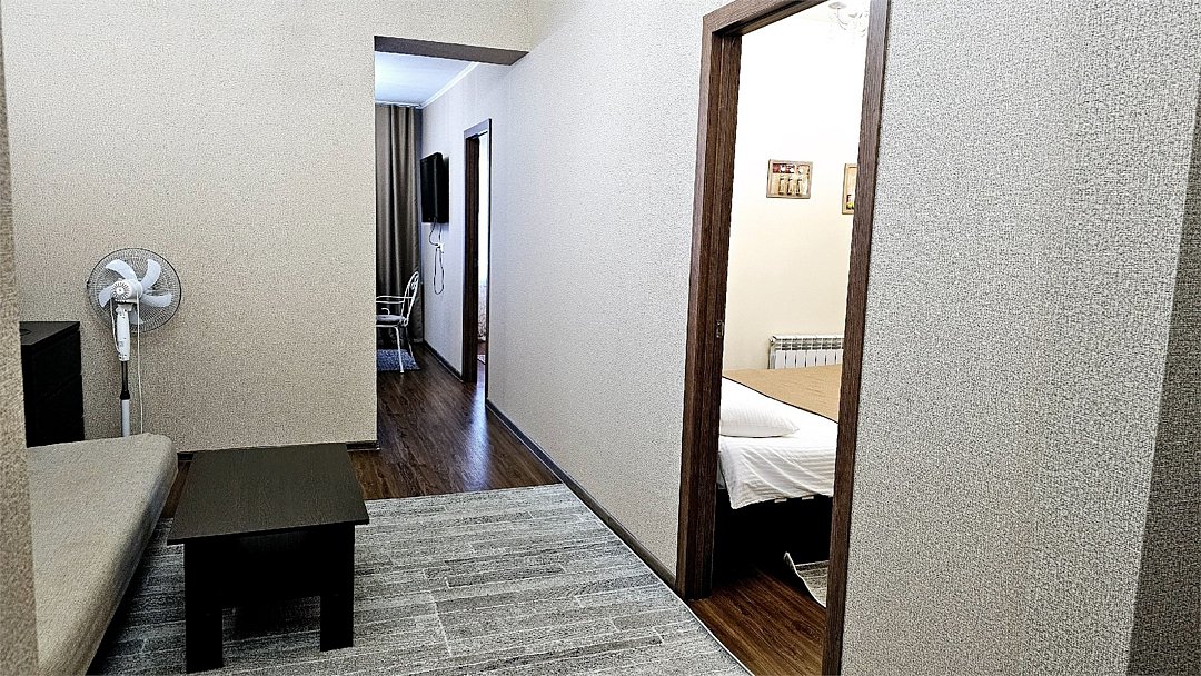 Делюкс 4-местный 3-комнатный Евро (корпус 4)