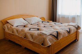 Стандарт (двуспальная кровать и две односпальные), База отдыха Молодежная, Миасский район