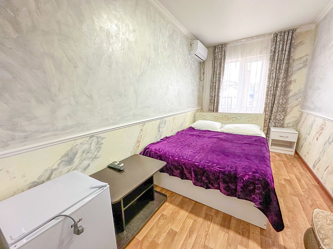 Семейный 4-местный 2-комнатный (с балконом, 3 этаж)