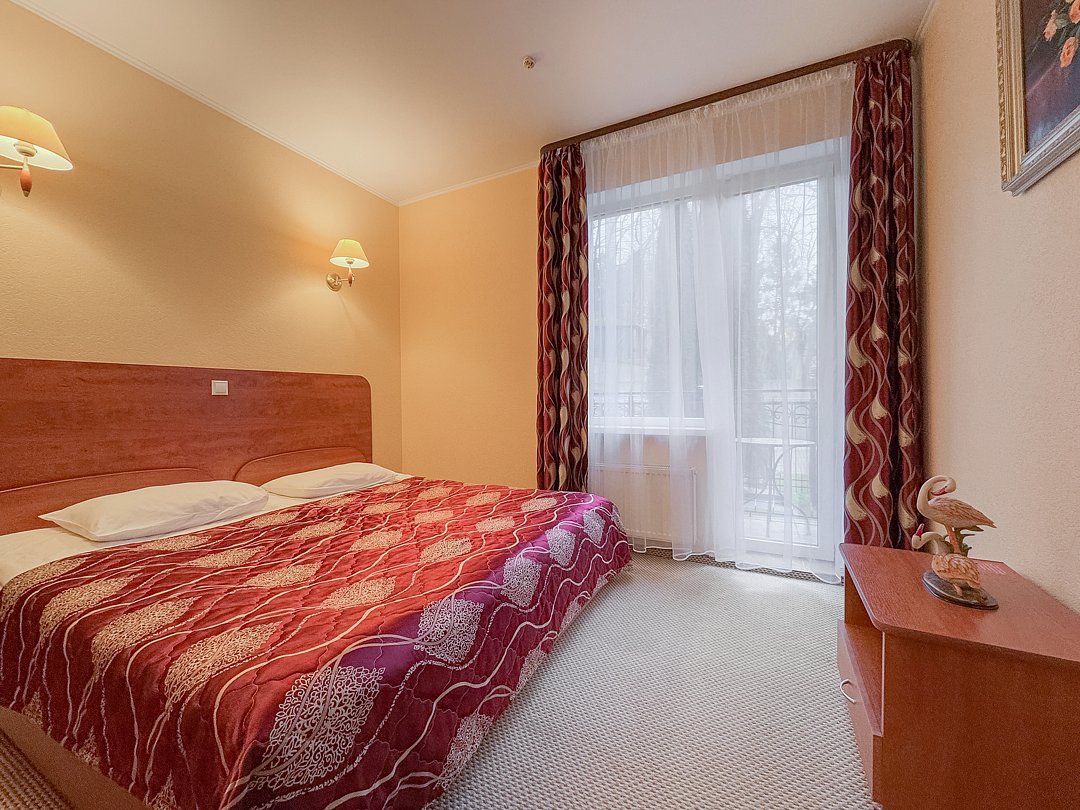 Стандартный Полулюкс 2-местный 2-комнатный (№ 2,6)