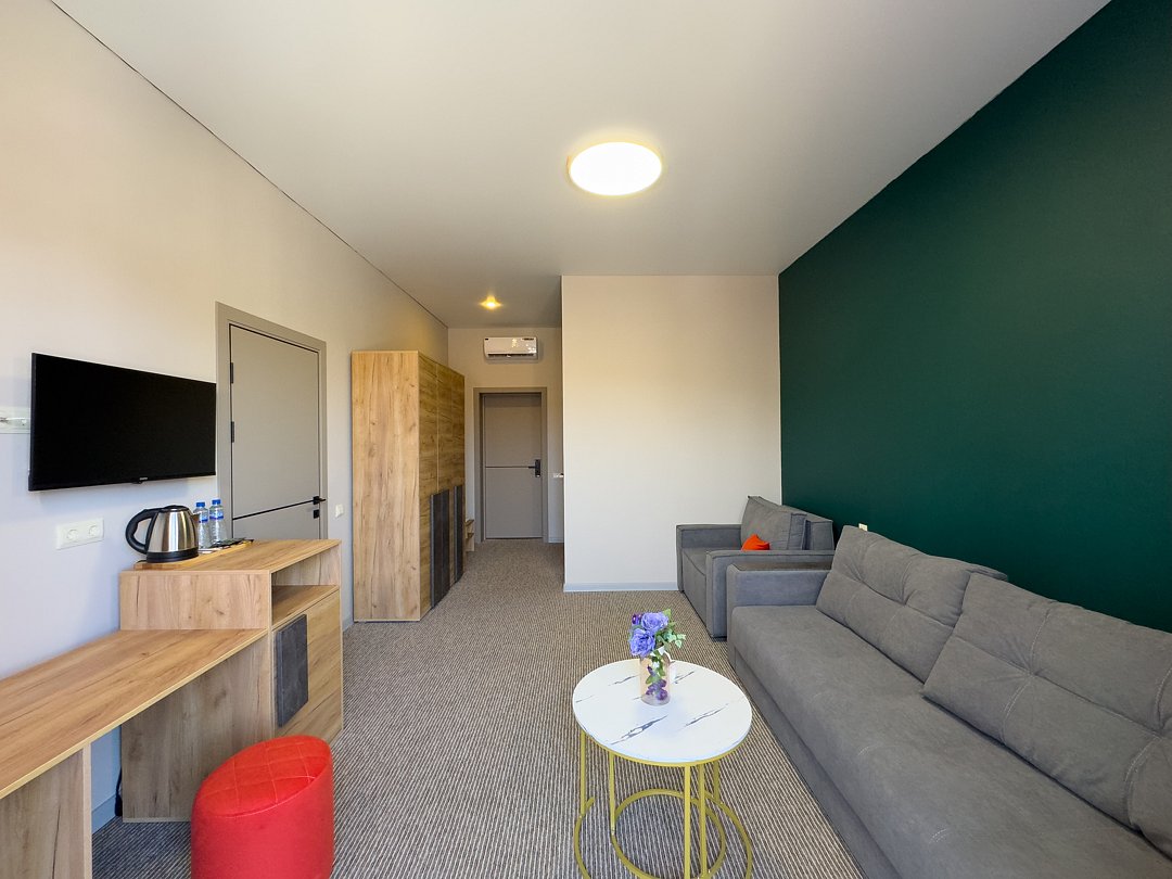 Люкс 2-местный 2-комнатный (корпус 2)