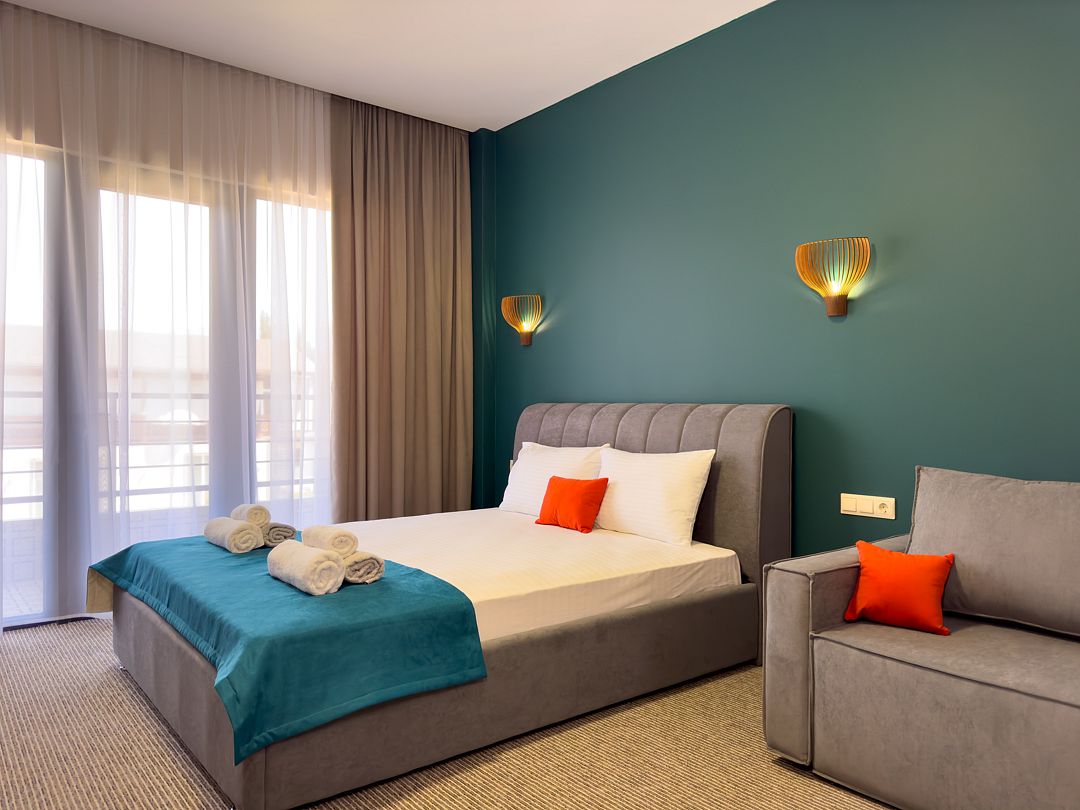 Супериор 2-местный 1-комнатный (с балконом, корпус 2)