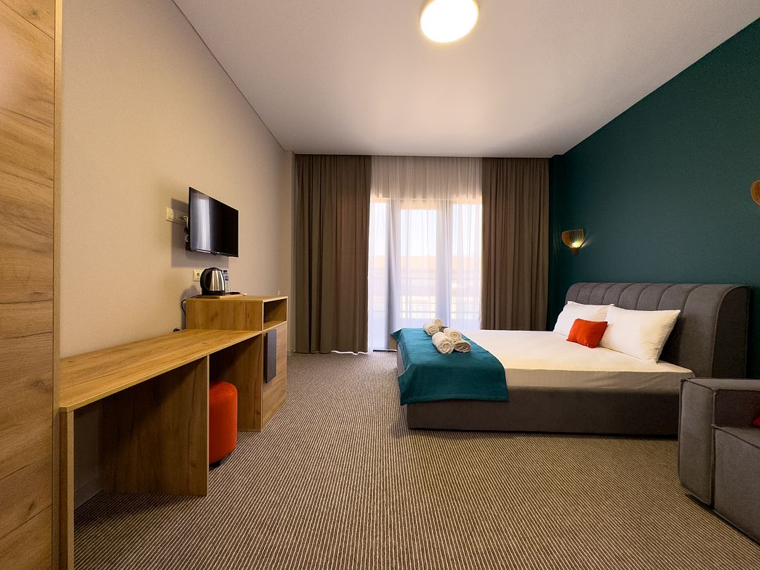 Супериор 2-местный 1-комнатный (с балконом, корпус 2)