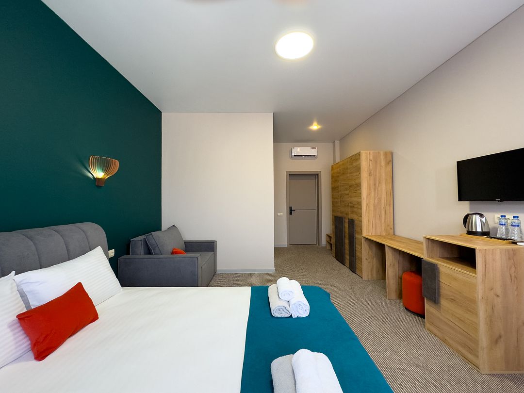 Супериор 2-местный 1-комнатный (с балконом, корпус 2)