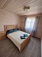 Шестиместный коттедж с балконом 2 двуспальные кровати и 2 отдельные кровати, Частный дом Замостье, Сортавала