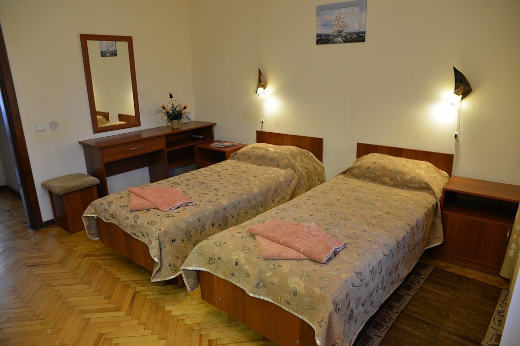 Стандартный 2-местный 1-комнатный (корпус 6, 1 категория)