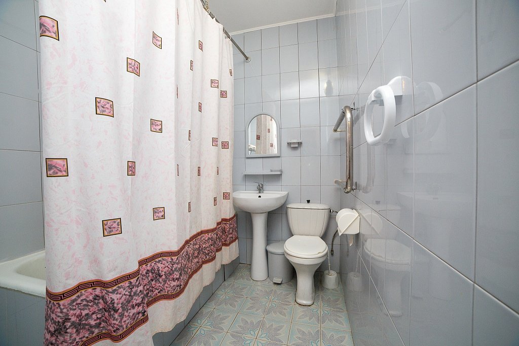 Номер 4 категория 2-местный 2-комнатный (корпус 9) (3)