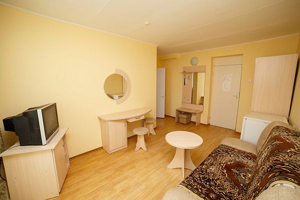 Стандартный 2-местный 2-комнатный юг корпус 5 (4 категория)